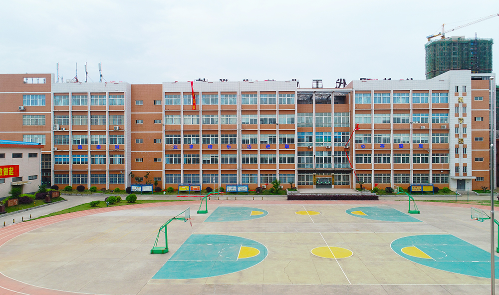 3643000720_2.jpg