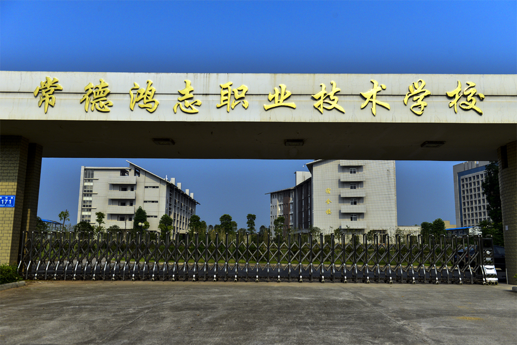 3643000124_1.jpg